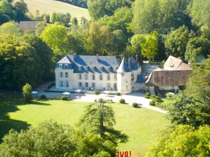 Chateau-de-Changy-11-700×525